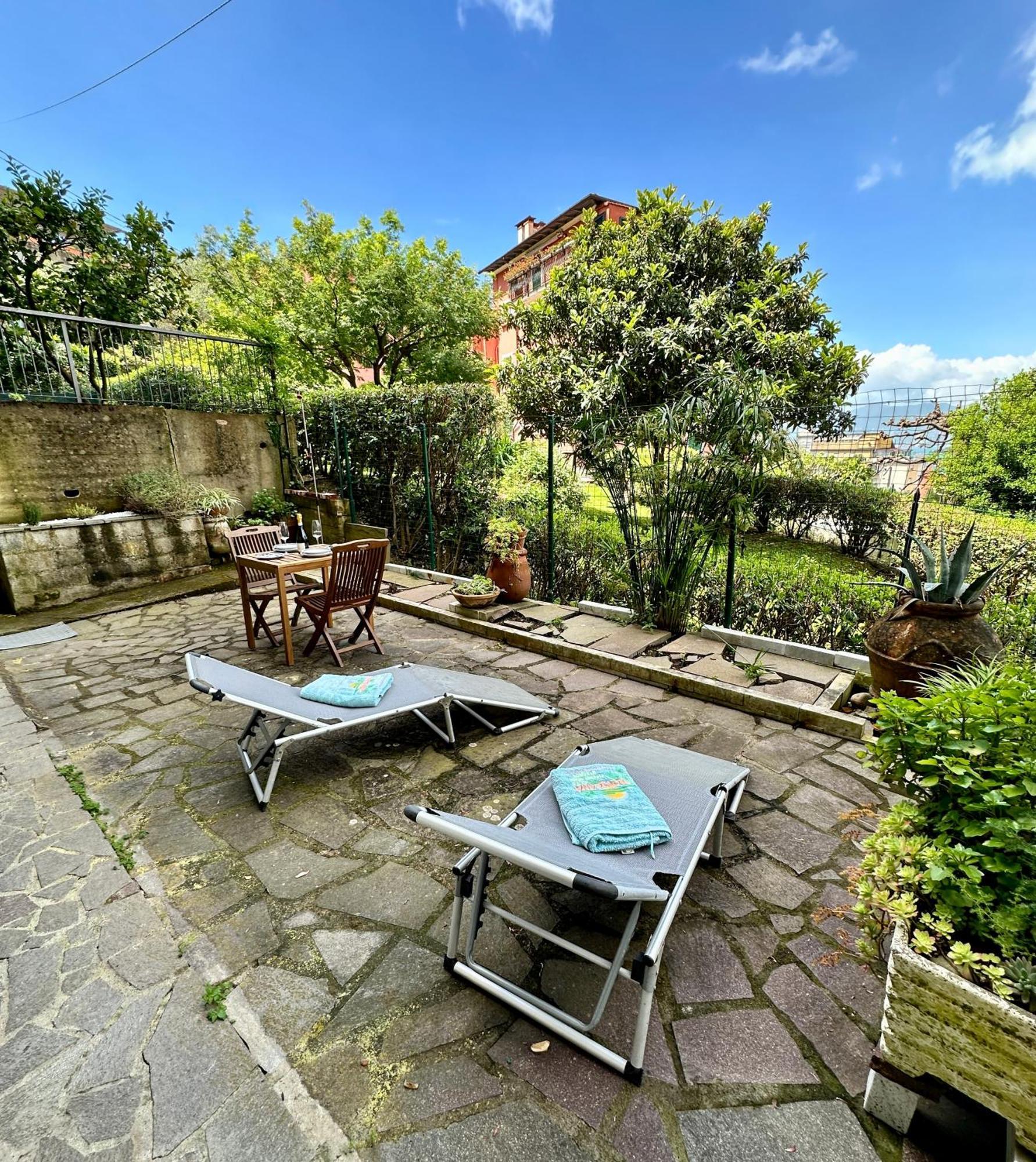 Libeccio 1 - Holiday Home & Parking Леричи Экстерьер фото
